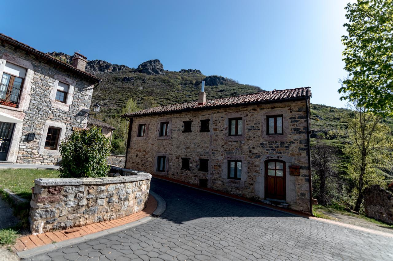 Casa Rural La Catedral De La Montana Guest House Lois Exterior photo